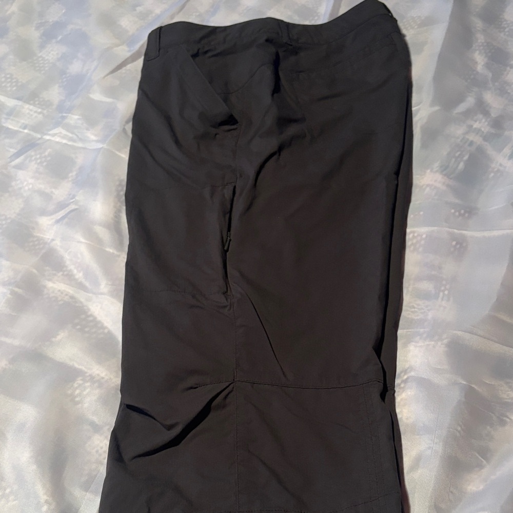 REI Women's Charcoal Capris -size 8 - Picture 6 of 8